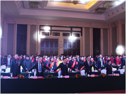 走進(jìn)新時代、肩負(fù)新使命、踏上新時代 智邦集團(tuán)2017年度工作會議暨 2018年新春團(tuán)拜宴大會報道